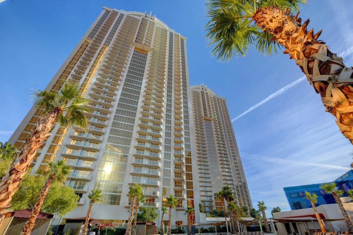 Mgm Signature-02-604 Jacuzzi Studio Las Vegas Bagian luar foto