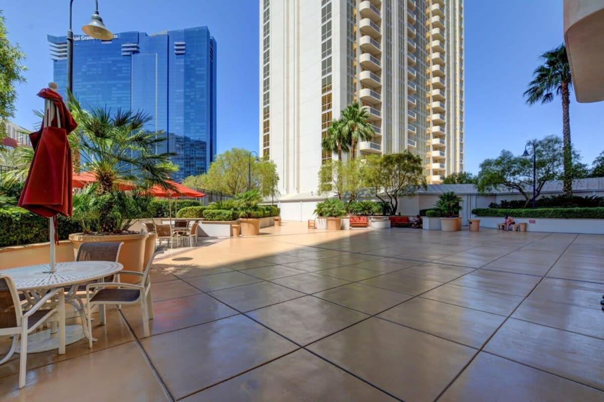 Mgm Signature-02-604 Jacuzzi Studio Las Vegas Bagian luar foto